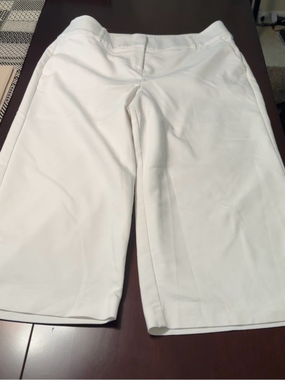 Lane Bryant White Crop Pants with cute buttons